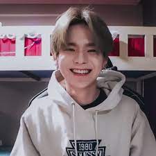 Pin by Gabs With B on Treasure â¦ | Treasures, Yoshi, Boyfriend material