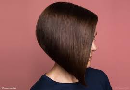 Cut the desired length of hair evenly at your perpendicular angle. 33 Hottest A Line Bob Haircuts You Ll Want To Try In 2021