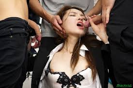 JavTube Hitomi Hayama 葉山瞳 痴漢電車 〜狙われた美人OL〜 Caribbeancom 031916-120