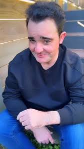 What if Michael Jackson and Johnny Cash walked into a bar… and sang this. 🎶