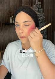 @SACHEU Beauty US liquid blush se salió de control con esta tonalidad 🥹  #liquidblush #sacheaubeauty #tiktokshopblackfriday #tiktokshopcybermonday  #makeuphacks