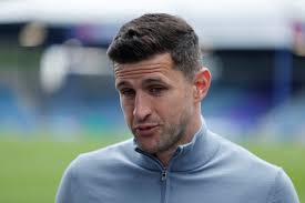 Pundit suggests Sheffield Wednesday rival manager could be bluffing in  transfer saga