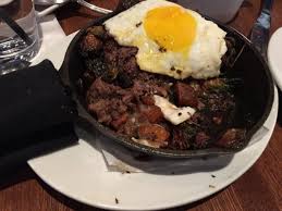 Visit our showroom at abt electronics 1200 n. Max S Wine Dive Closed 94 Photos 88 Reviews American New 1482 N Milwaukee Ave Chicago Il Restaurant Reviews Phone Number