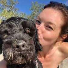 Hillary McGregor (hillmcgregor)