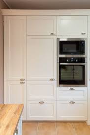 Moderne Landhauskueche Weiss Klassisch Holz Kueche Kochinsel Bora Neff 030 Modern Country Kitche In 2020 Country Modern Home Modern Country Kitchens Wood Kitchen