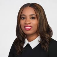 Traci Bates's Instagram, Twitter & Facebook