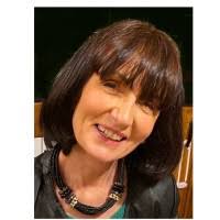 100+ perfiles de «Howlin»