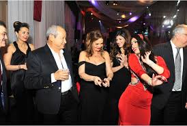 مسلسل ليه لا الموسم الثاني. Ù‡Ø¬ÙˆÙ… Ø¹Ù„Ù‰ Ù†Ø¬ÙŠØ¨ Ø³Ø§ÙˆÙŠØ±Ø³ Ø¨Ø³Ø¨Ø¨ ØªÙˆÙŠØªØ© Ø§Ù„ØªØ³Ø§Ù…Ø­ ØµÙˆØ±