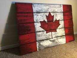 Rustic Vintage Looking Canada Flag Art Painted Wood Pallet Sign Great For The Cottage Painting On Pallet Wood Wood Pallet Signs Wood Pallet Projects