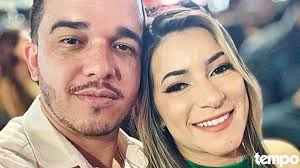 Eduardo Sousa (secretario de Panamá) e Luana Cristina