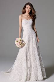 Classic Strapless A Line Lace Wedding Gown With A Sweetheart Neckline And Lace Covered Buttons Down The Bridal Dresses Watters Wedding Dress Wedding Gowns Lace