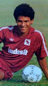 Image result for tbn:-PhpzClRMtqLvM::upload.wikimedia.org/wikipedia/en/thumb/2/2e/Torino_FC_Logo.svg/496px-Torino_FC_Logo.svg.png