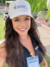 Ryan Lindquist's Instagram, Twitter & Facebook