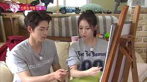 They've gotten so much more comfortable with each other and i can't believe i'm really starting to like hjh. Hong Jong Hyun X Yura í™ì¢…í˜„ X ê±¸ìŠ¤ë°ì´ ìœ ë¼ Look At Me We Got Married Youtube