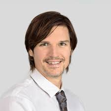 Dr. med. univ. Christopher Knapp