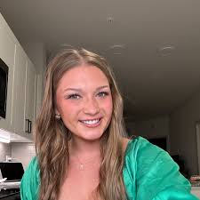 kirstin burrow and aaron hardman's Wedding Website