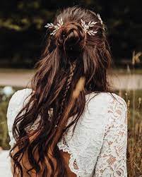 1001 Wunderschone Ideen Zum Thema Brautfrisur Halboffen Brautfrisur Brautfrisuren Lange Haare Hochzeitsfrisuren