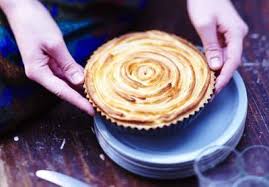Que Faire Avec De La Pate Feuilletee Elle A Table En 2020 Feuillete Pate Feuilletee Dessert