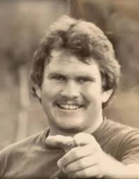 Robert L Henderson Obituary