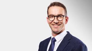 Patrick Schmid's Instagram, Twitter & Facebook