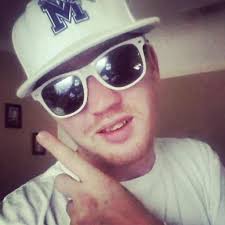 Justin Peve (@blazebomb31)