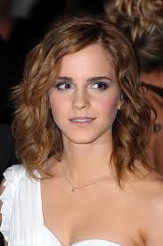 She has also helped to further a lot of amazing charitable causes, which is more than can … Dossier Coiffure Emma Watson Toutes Ses Coupes De Cheveux Depuis 2000 Coiffure People