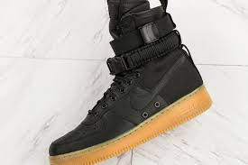 Air Force 1 Black Swoosh Gum Sole Nike Sf Af1 859202 009 Black Nikes Nike Nike Sf Af1