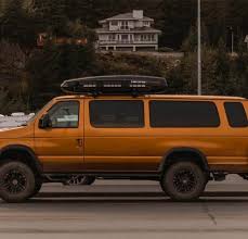 A webasto air heater keeps you warm on cold evenings, and a simple electrical system allows you to keep your phone. Van Life Ultimate Guide To Buying Building And Living In A 4x4 Van Offroadium Com