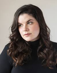 Kate Russell's Instagram, Twitter & Facebook