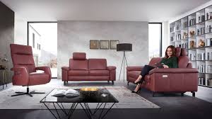 Dann haben sie die wahl, sich für eine couchgarnitur aus leder oder kunstleder zu entscheiden. Casco Sofa Garnitur Rot Multipolster