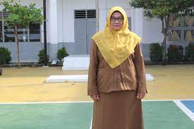 Cah ndeso sing pengin wujudaken ngimpine. Nurhidayati Sma Negeri 1 Binjai