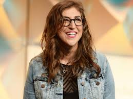 And though mayim may be known for playing a brainiac on tv, many viewers don't realize that the actress is also incredibly smart in real life. Mayim Bialik Jeopardy Guest Host Shares Meaning Of Suit Outfits