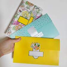 2) tape the three cards together with clear packing tape. Diy Paper Wallets For Kids To Make Craftsy Hacks