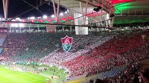 Aos 7 minutos, o time conseguiu recuperar a bola na frente, fred recebeu cruzamento da esquerda e escorou para caio paulista, que acertou o travessão. Mosaico Do Fluminense Youtube