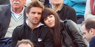 Check spelling or type a new query. Un Premier Enfant Pour Nolwenn Et Arnaud Clement Le Point
