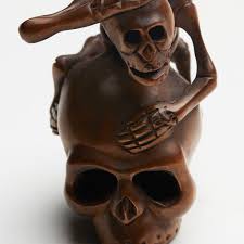 Free shipping on orders over $25 shipped by amazon. Vintage Japanese Carved Skeleton Boxwood Netsuke Signed 20th C Or0815311 Second Hand Art