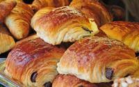 Making a pain au chocolat is not as difficult as you think. Amendement Chocolatine La Carte De France Qui Clot Le Debat