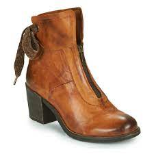 Des chaussures montantes confortables ! Casta Ponta Cognac Chaussure Pas Cher Avec Shoes Fr Chaussures Bottine Femme 149 00