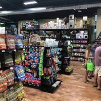 Natural grocers is your number one sources for exceptional produce, free nutrition education, quality dietary supplements and vitamins, and body care products you won't find anywhere else. Healthy Pet Downtown Austin Austin Tx