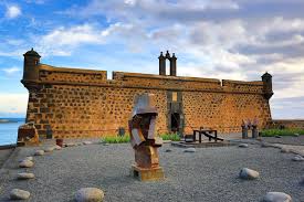 Los Castillos Mas Bonitos De Espana Para Viajar En El Tiempo Viaje En El Tiempo Castillos Y Viajes