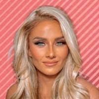 Kayla Goudeau's Instagram, Twitter & Facebook