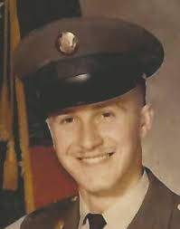 Austin Eversole's Instagram, Twitter & Facebook