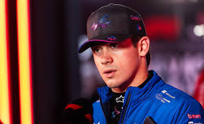 Exequiel «El Bravo» Labat venció por TKO a Mauro «La Bestia» Corbalán