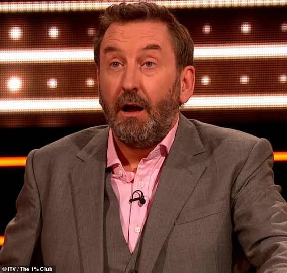 The 1% Club viewers rage over 'terrible' question that 'doesn't even make  sense' as Lee Mack accepts 'wrong' answer - but can YOU solve it against the  odds? | Daily Mail Online