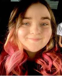 Abby Chenoweth's Instagram, Twitter & Facebook