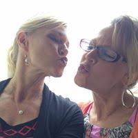 Kami Cass (kamicass)