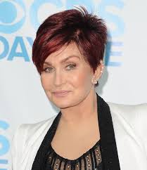 Sharon osbourne hairstyles are shaved on the ends, sides and bangs. Sharon Osbourne Hairstyles Google Search Sharon Osbourne Hair Hair Color Trends Hair Styles