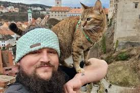 Scots adventurer who travels world with cat to be joined by abandoned puppy  he saved