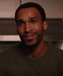 I wear a size 13 in the cdb but a 14 in nike. Guide To All Cast And Characters In Ginny And Georgia