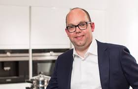We bought our kitchen in february 2020, everything reply from mandemakers keukens. Stefan Mandemakers Dmg Pandemie Brengt Je Terug Naar Kern Van Ondernemerschap Interior Business